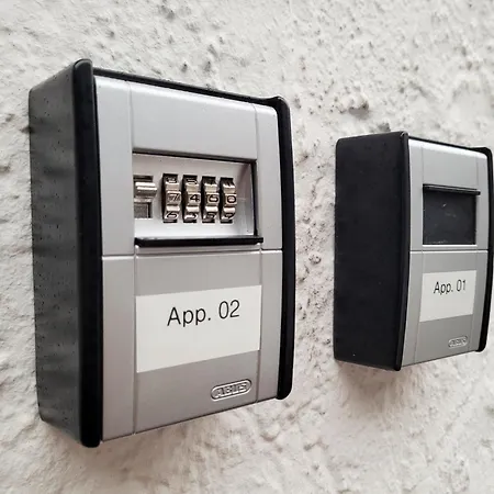 Moderne 1 Mit Sonnenterrasse Und Parkplatz, In Ruhiger Lage, Nur Wenige Gehminuten Zum Ostsee Sandstrand *