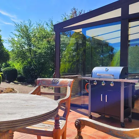 公寓 Moderne 1 Mit Sonnenterrasse Und Parkplatz, In Ruhiger Lage, Nur Wenige Gehminuten Zum Ostsee Sandstrand *